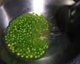 A picture of step 1 of Chinese fried rice.