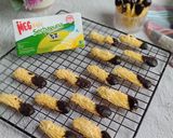 Foto langkah ke 6 dari resep Sweet Cheesy Choco Cookies.