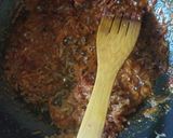 A picture of step 1 of Paneer ghotala.