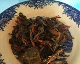Foto langkah ke 3 dari resep Ikan Salai Tumis Pedas.
