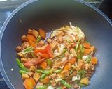 Foto langkah ke 4 dari resep Tumis Tahu Tempe Buncis Campur.
