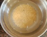 A picture of step 1 of Urad dal vadai.