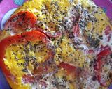 Foto del paso 2 de la receta: Tortilla de huevo y morrón 🥚🍅