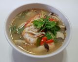 A picture of step 5 of Clear Tom Yum Goong (Thai Spicy Shrimp Soup).