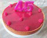 Foto del paso 5 de la receta: Tarta de queso con frambuesas