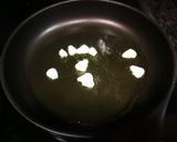 Foto del paso 3 de la receta Huevo frito con tostadas al parmesano
