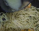 Foto langkah ke 4 dari resep Spaghetti Udang Sambal Ijo.