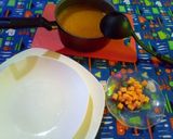 Foto del paso 2 de la receta: Sopa crema casera de verduras con cubitos de queso mozzarella