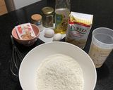Foto del paso 1 de la receta: Pan lactal con semillas