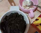 Foto langkah ke 1 dari resep Oreo cheesecake.