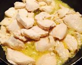 A picture of step 2 of Chicken Breast with Corn and Spinach Cream.