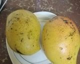 A picture of step 1 of Mango fresh juice.