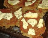 Foto del paso 7 de la receta: Milanesa con queso y puré de tomate🍅