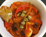 Foto del paso 3 de la receta: Pepperonatta (morrones en salsa) al estilo Peti