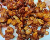 A picture of step 4 of Mushroom chilli.