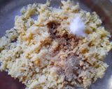 A picture of step 4 of Aaloo palak sev.