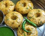 A picture of step 2 of Makki ka dhokla.