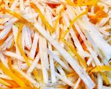 Hình bước làm 2 của món Bò Bía Chay