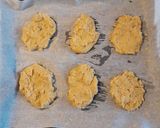 A picture of step 3 of Chickpea Cutlets with Walnut Sauce.