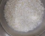 A picture of step 1 of Mung sprout and methi pulao.