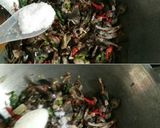 Foto langkah ke 6 dari resep Tumis Jantung Pisang.