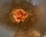 Foto langkah ke 3 dari resep Nasi goreng ayam.