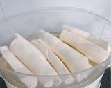Hình bước làm 4 của món Khoai mì hấp cốt dừa (sắn hấp cốt dừa)
