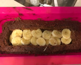 Foto del paso 7 de la receta: Budín de chocolate al microondas relleno con dulce de leche, banana, y queso crema