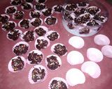 Foto langkah ke 3 dari resep Choocolate Cornflakes.