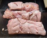 Foto del paso 1 de la receta: Chanchito y pollo a la caja china, te encantará