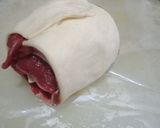 Foto langkah ke 3 dari resep Daging gulung pastry.