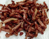 Foto del paso 2 de la receta: Ensalada de brotes tiernos y bacon