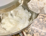 Foto del paso 3 de la receta: Mantecados hojaldrados con manteca