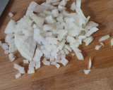 Foto del paso 1 de la receta: Salsa blanca con jamón para pastas😋
