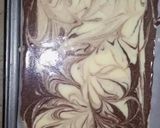A picture of step 8 of Marble tea cake.
