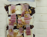 Foto del paso 1 de la receta: Trenza de cebolla caramelizada, 🧅 queso brie 🧀 y bacon🥓