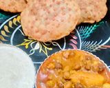 पूरी और आलू चना की सब्ज़ी (Poori and Aloo Chana Sabzi Recipe in Hindi) रेसिपी चरण 6 फोटो