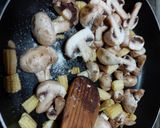 A picture of step 2 of Sauteed vegetables.