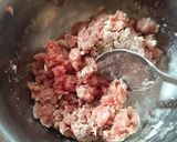 Foto langkah ke 1 dari resep Sup Bola Daging.
