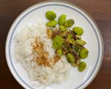 Foto langkah ke 3 dari resep Tumis Bawang Petai.