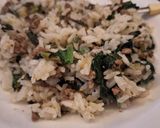 Foto del paso 3 de la receta: Arroz con cebolla de verdeo, espinaca y carne picada