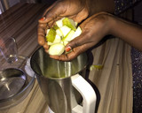 A picture of step 4 of Pear lemonade.
