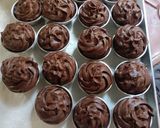 Foto langkah ke 3 dari resep Kue Soes (*coklat).
