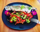 Foto del paso 4 de la receta: Trucha con pimientos salteados y salsa de avellana
