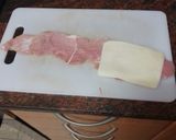 Foto del paso 1 de la receta Rollitos de cerdo con papas fritas y salsa a la pimienta