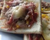 Foto langkah ke 5 dari resep Pizza roti tawar.