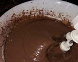 Foto del paso 4 de la receta: Bizcocho de chocolate con yogur