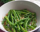 Foto langkah ke 3 dari resep Buncis Bawang Putih.