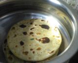 A picture of step 6 of Split paratha.