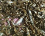 A picture of step 1 of Fried omena.